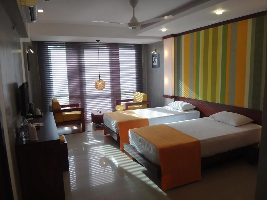 Hotel Topaz Kandy Sri Lanka