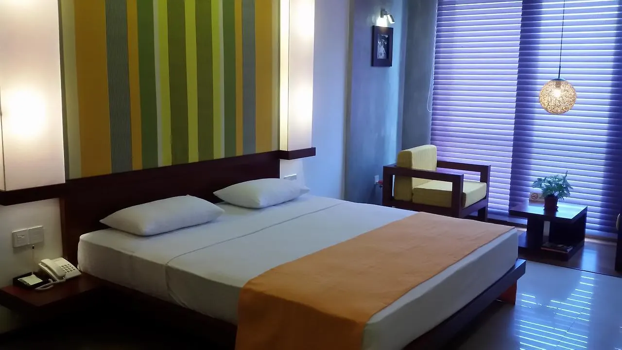 Hotel Topaz Kandy