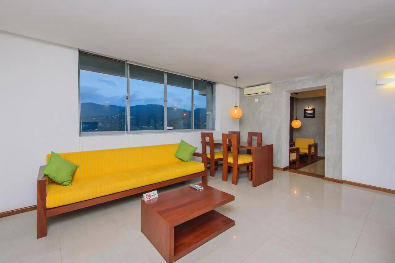 ****  Hotel Topaz Kandy Sri Lanka